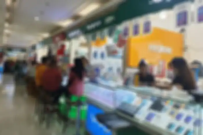 Suasana ITC Roxy Mas, salah satu pusat belanja ponsel terbesar di Jakarta.