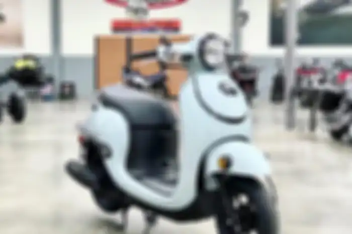Bikin pemilik Honda Scoopy gigit jari, motor matic baru retro dari Honda meluncur dengan desain ala Vespa.