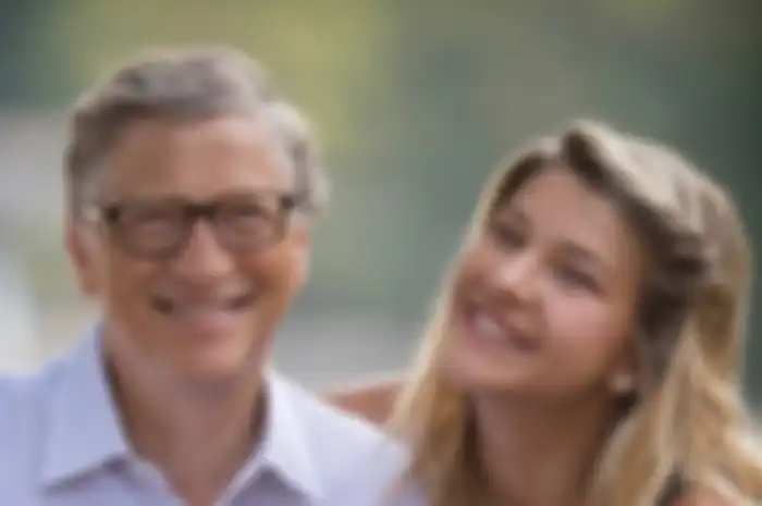 Saat Jennifer Gates menikah dengan pria Muslim asal Mesir, Nayel Nassar, netizen bertanya-tanya, apakah putri Bill Gates sudah mualaf? 