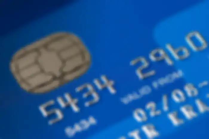 Ilustrasi kartu ATM berbasis chip.