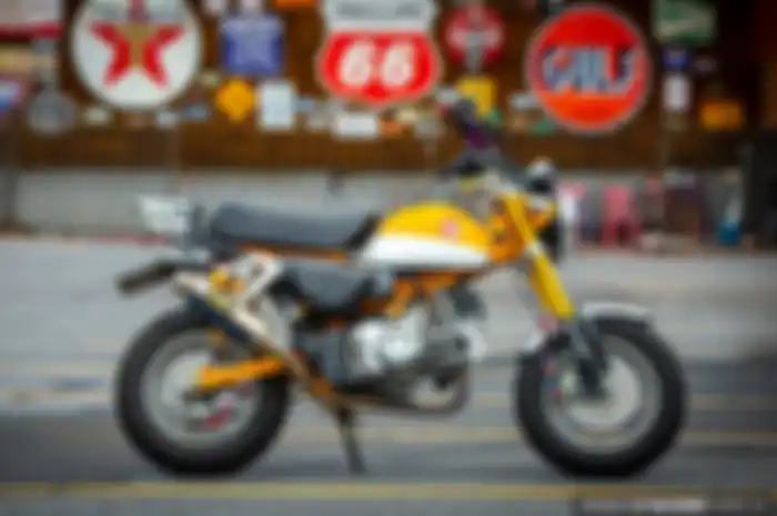 Modifikasi Honda Monkey 125 ditanam banyak aksesoris hedon, jadi mainan sultan nih!