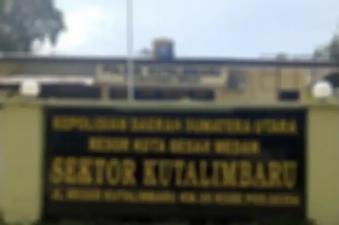 Foto Kapolsek Kutalimbaru AKP Hendri Surbakti yang dicopot gegara aib anak buahnya itu akhirnya ditemukan di media sosial.