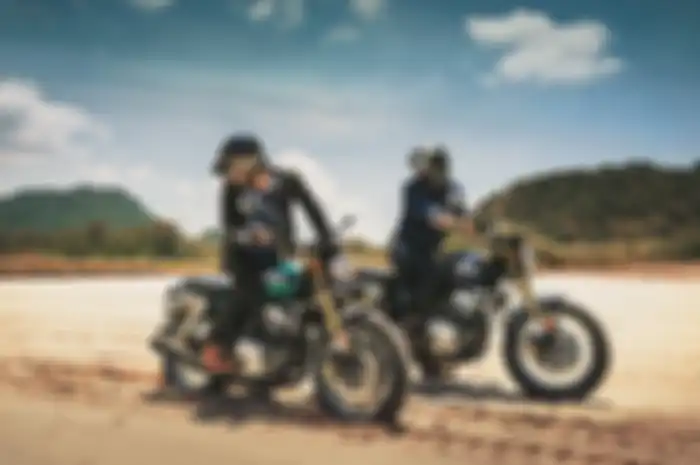  Yamaha XSR 155 punya saingan, motor retro baru mesin 250 cc 2 silinder meluncur, harga mirip brother!