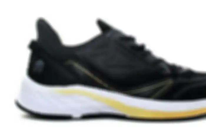 Sepatu running Mills Sport