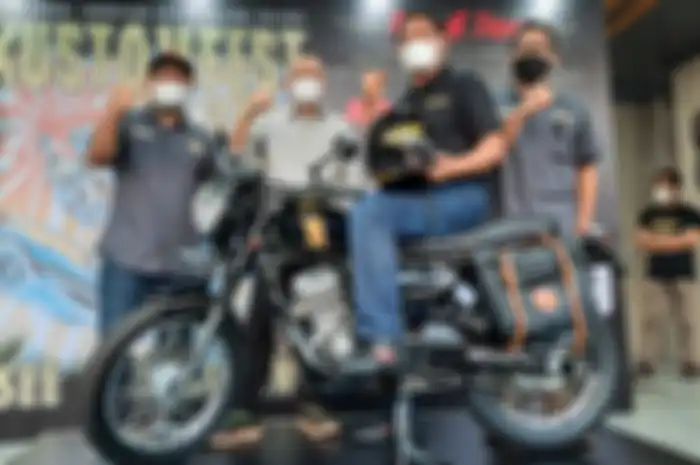 Demi dukung UMKM sektor otomotif, Pegadaian rilis modifikasi motor kustom 'The Gade ST150'.