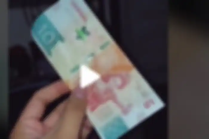 Nah kali ini yang viral adalah uang kertas pecahan 1.0, yang disebut-sebut bernilai Rp 1 juta.