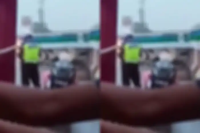 Oknum polisi minta sekarung bawang saat tilang sopir.