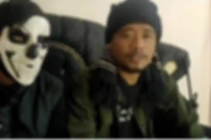 Foto tampang Ki Soleh Pet sengaha disebarkan Adam Deni di Instagram. Pegiat media sosial geram 