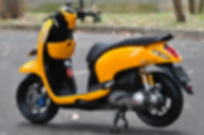 Honda Scoopy Spoon milik Kevin Lee