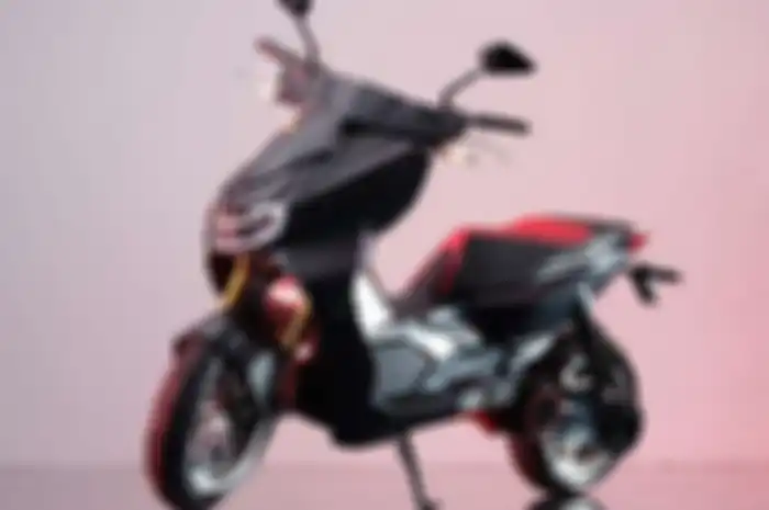 Yamaha NMAX versi ogah ke pom bensin resmi meluncur, punya fitur komplit dan harganya dijamin bikin melongo.
