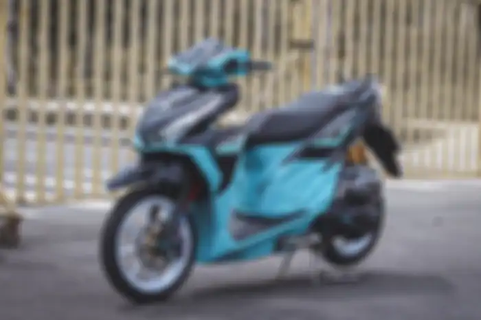 Modifikasi Honda Vario 150, warna bodi nabrak biar kontras, tanam banyak part berkelas nih bro!