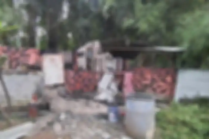  Foto markas ormas Pemuda Pancasila (PP) di Meruya Selatan, Kembangan, Jakarta Barat, yang terbakar viral di media sosial