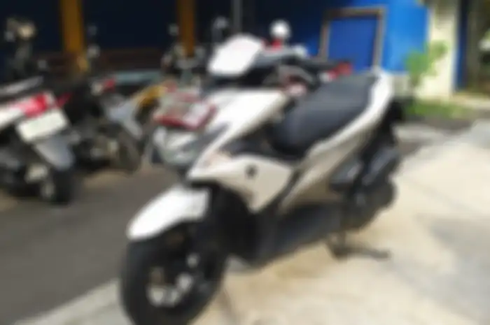 Lelang motor Yamaha Aerox murah, STNK dan BPKB lengkap buka harga segini buruan sikat bro.