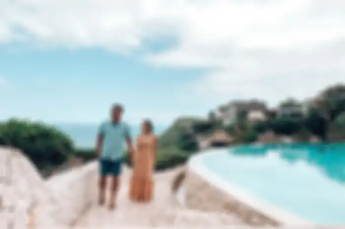 Netizen memberikan sederet repons usai melihat foto Gisel berdua dengan Wijin di Bandara Ngurah Rai Bali. Tapi, Ruben Onsu bertanya begini.