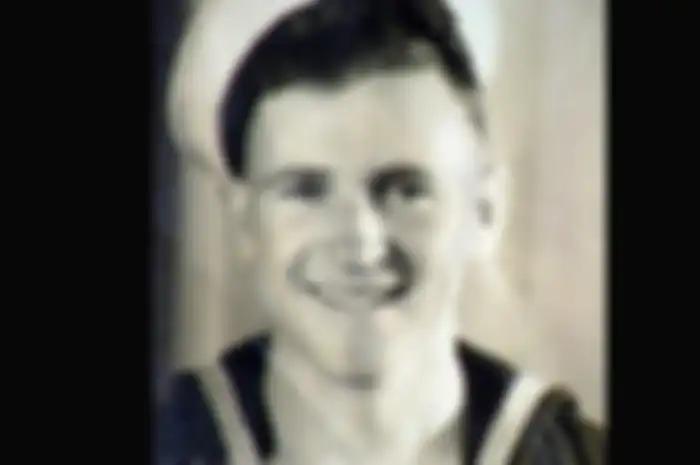 Victor Raymond Leonard (1923-2021), orang terakhir yang selamat dari korvet HMAS Armidale.