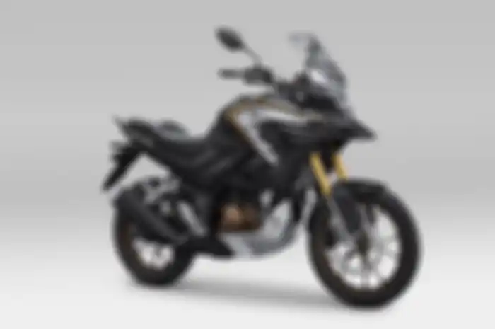  Dijual mulai Rp 32 jutaan, Honda CB150X meluncur dalam 3 pilihan warna.