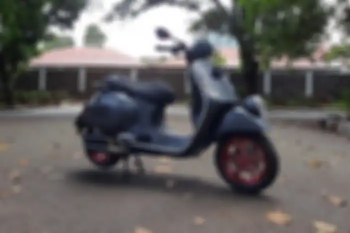 Modifikasi motor Vespa GTV Sei Giorni II, baru keluar diler langsung modif pol-polan.