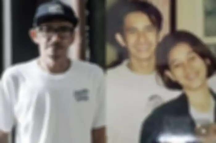 Menjalin hubungan asmara dengan Nike Ardilla, Shendy Heryadi mengaku serius menjalaninya. Ini alasan Nike sering menginap di rumah Shendy.