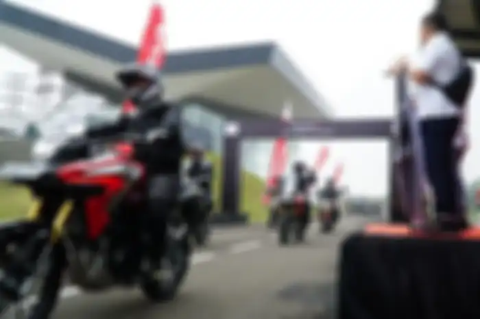 Motorplus-online ikut touring Honda CB150X di Bandung