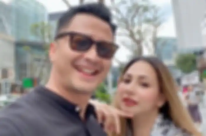 Ferry Maryadi dan Deswita Maharani 