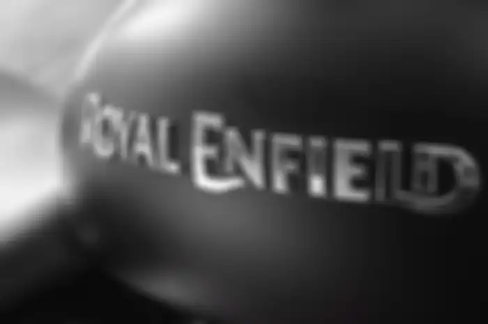 Royal Enfield pabrikan asal mana?
