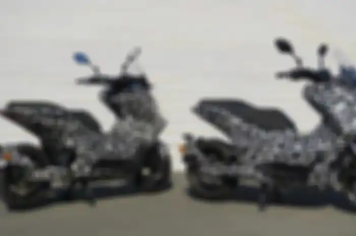 Motor baru Yamaha NMAX yang dikira mesinnya seperti Honda PCX