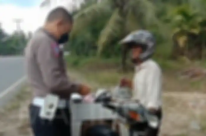 Gemetar tukang es keliling distop polisi
