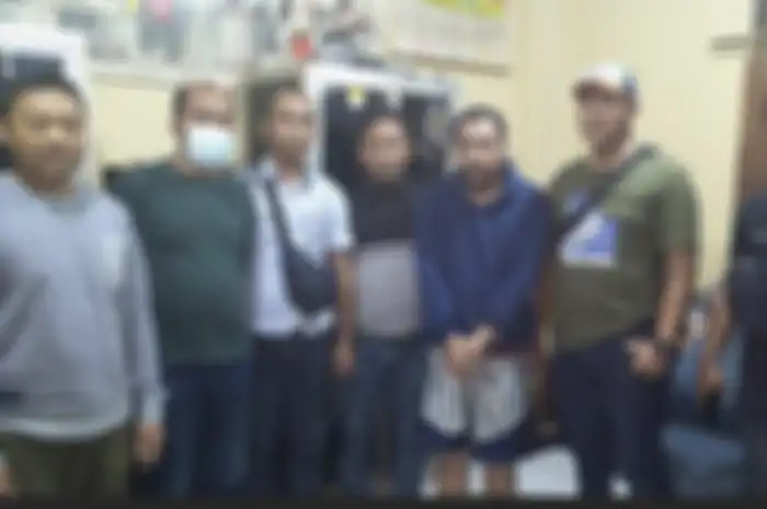 Polisi berhasil meringkus pelaku utama pengeroyokan Pratu Sahdi di Waduk Pluit Jakarta Utara. Begini sikap korban yang bikin pelaku emosi.