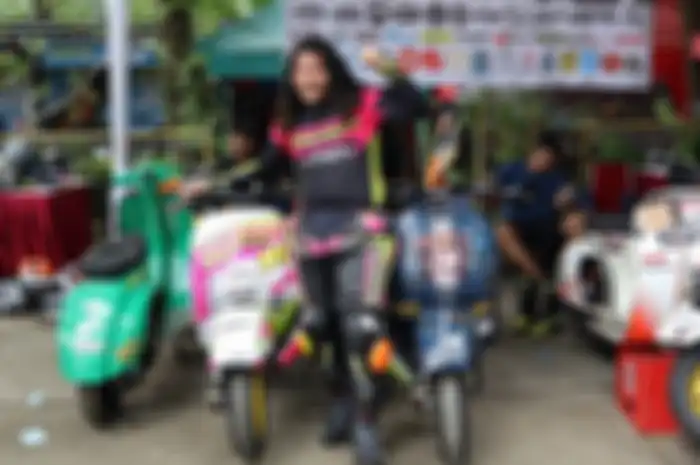 Setelah 2 tahun turing keliling Indonesia, akhirnya Reza Alwi Mufti alias Dekjaw akhirnya turun balap The Brotos Vespa Race.