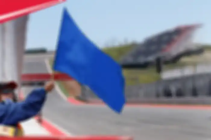 Kasihan banget pembalap MotoGP kalau sampai dapet bendera ini, bisa dipastikan finis paling terakhir bro.