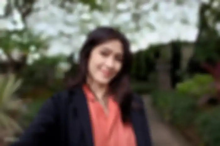 Tampilan Foto Portrait bokeh di HP Oppo Reno