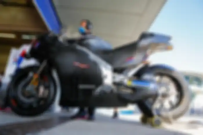 Nah loh, kok tim Honda enggak ikut tes shakedown MotoGP 2022 hari pertama yang diselenggarakan di sirkuit Sepang, Malaysia, (31/1/2022).