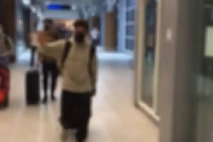 Marc Marquez tiba di Bandara Internasional Zainuddin Abdul Maji, Lombok, NTB
