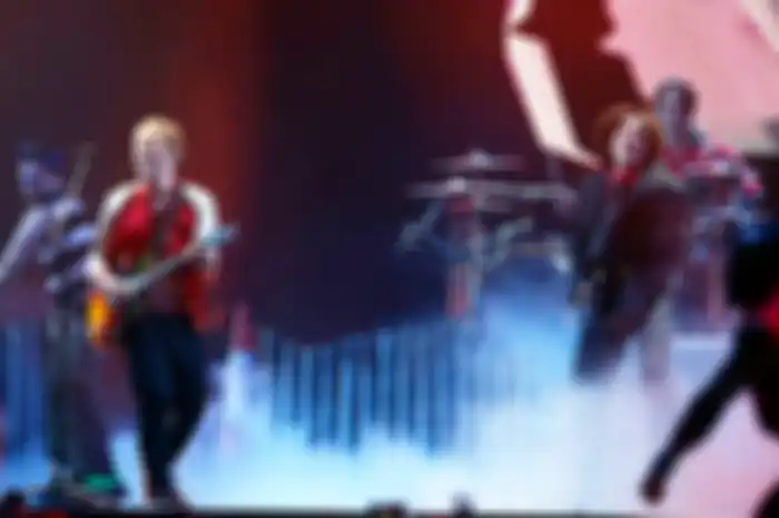 Ed Sheeran Perform Bareng Bring Me The Horizon di BRIT Awards 2022