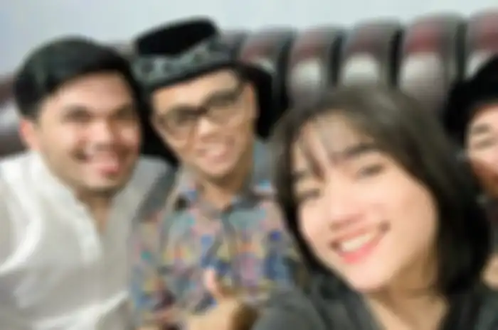 Thariq bertemu orang tua Fuji