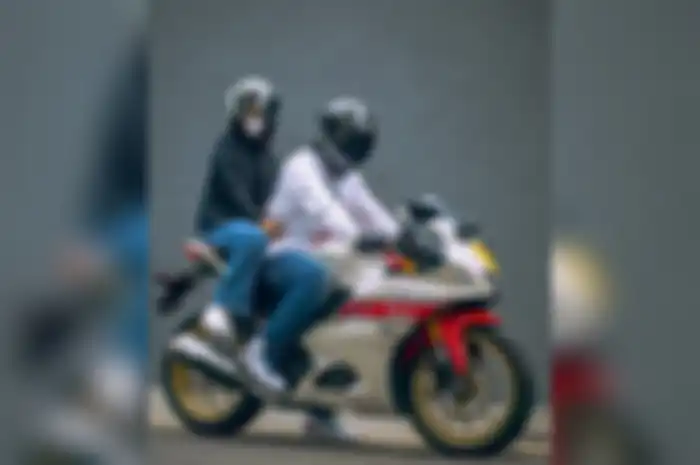 Arya Deva dengan motor All New R15M Connected-ABS.