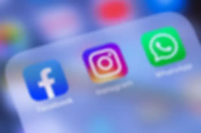Ilustrasi Facebook, Instagram, WhatsApp