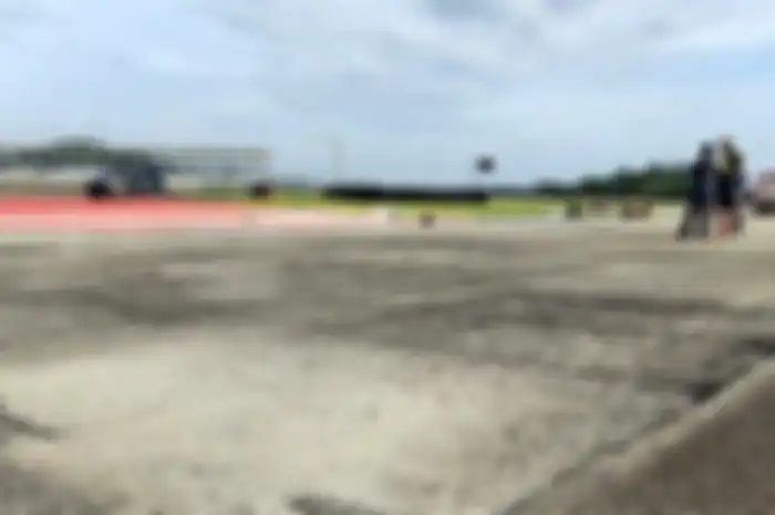 Pengaspalan ulang sirkuit Mandalika secara keseluruhan usai MotoGP Indonesia 2022 masih menunggu keputusan dari FIM.