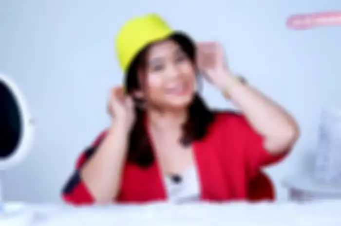 Model rambut double tail untuk pakai bucket hat