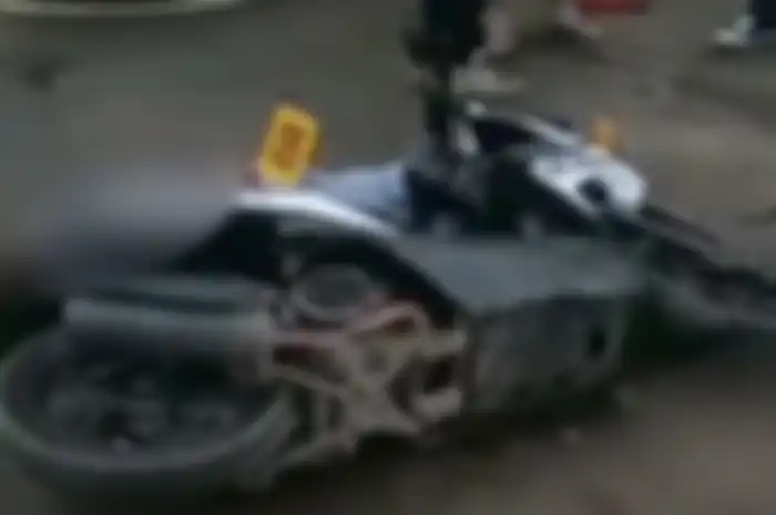 Pemotor ditemukan tewas bersimbah darah