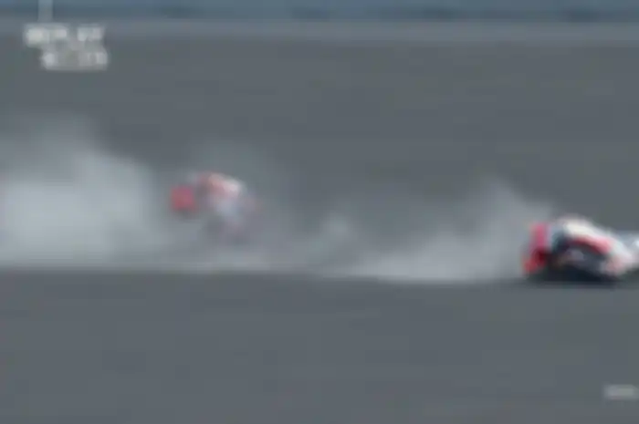 Pembalap tim Repsol Honda, Marc Marquez terjatuh di kecepatan 160 km/jam saat FP2 MotoGP Indonesia 2022, ternyata ini penyebabnya.