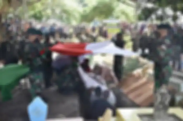 Panglima TNI Jenderal Andika Perkasa merasa ditusuk dari belakang oleh anak buahnya sendiri. Uang tambahan prajurit di Papua jadi pemicunya.