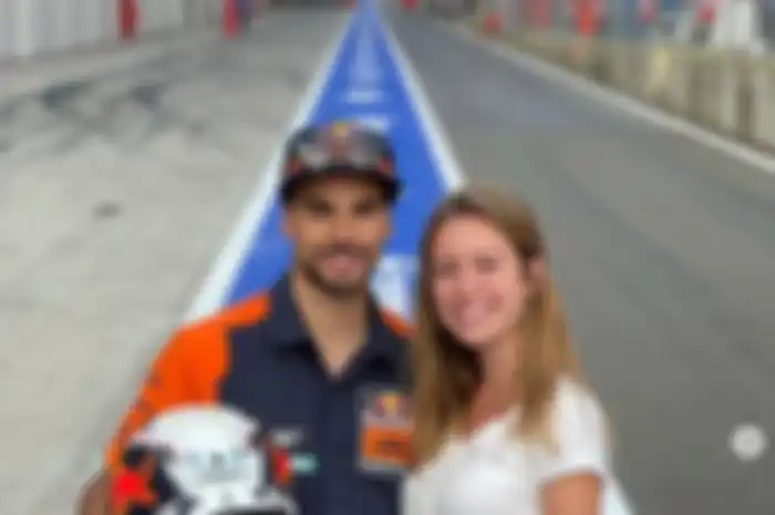 Profil juara MotoGP Indonesia 2022, pembalap yang terlibat cinta terlarang yaitu menikahi adiknya sendiri.