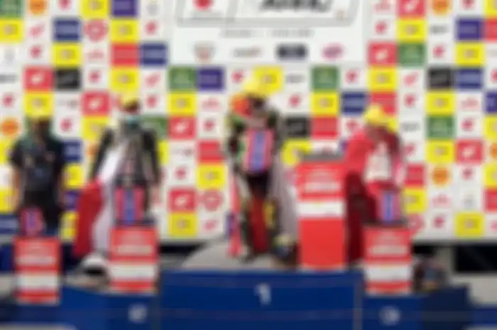 Pembalap Indonesia sapu bersih podium di sirkuit MotoGP Thailand dalam race kedua balap Asia Road Racing Championship (ARRC) 2022 kelas AP250.