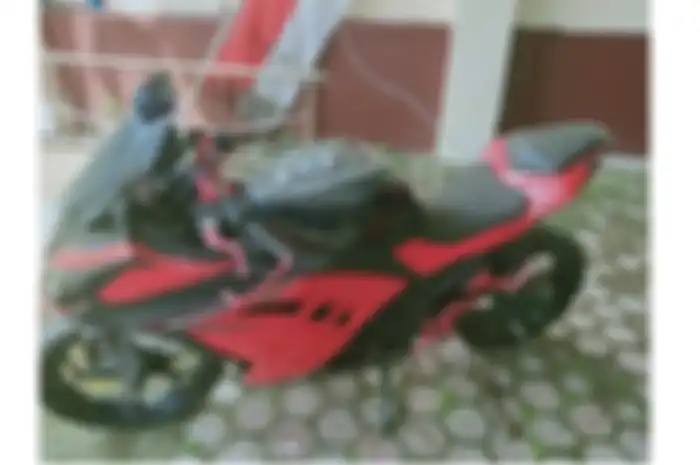 Lelang motor sport Kawasaki Ninja 250, surat-surat komplit harga mulai Rp 19 jutaan saja bro.