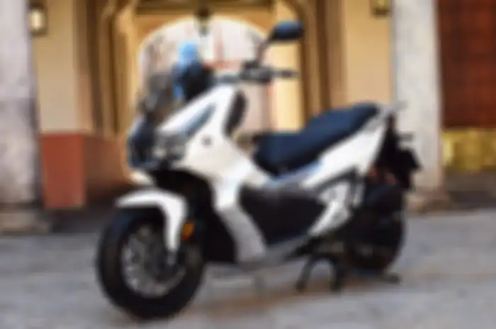 Diam-diam motor baru mirip Honda ADV 150, MH Motorhispania VR10 meluncur.