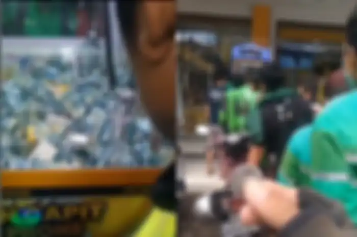Video mesin capit berisi uang Rp 50 ribu dan Iphone diserbu driver ojek online (ojol), enggak kalah sama punyanya Sisca Kohl.