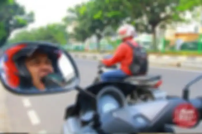  Mau pergi naik motor saat puasa, jangan lakukan 6 hal ini bisa bikin tambah lemas bro.