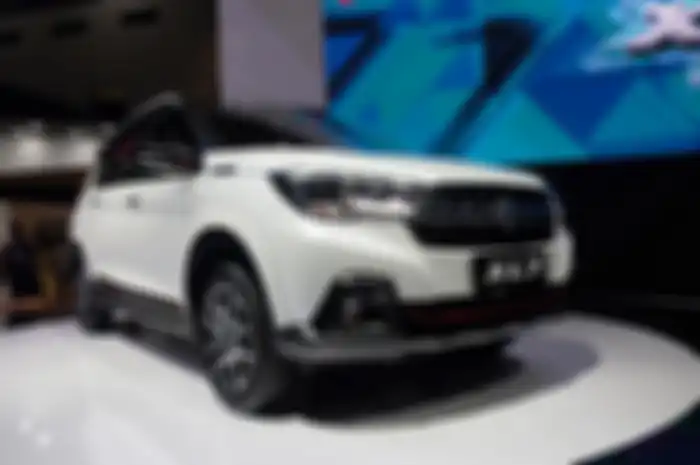 SUV Suzuki XL7 Alpha FF