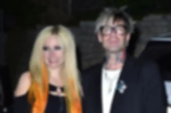 Avril Lavigne dan Mod Sun